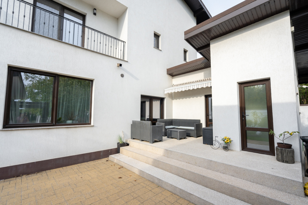 BRANESTI - PRIMARIE, VILA PREMIUM 380 MP, LOT 1500 MP, PISCINA! 