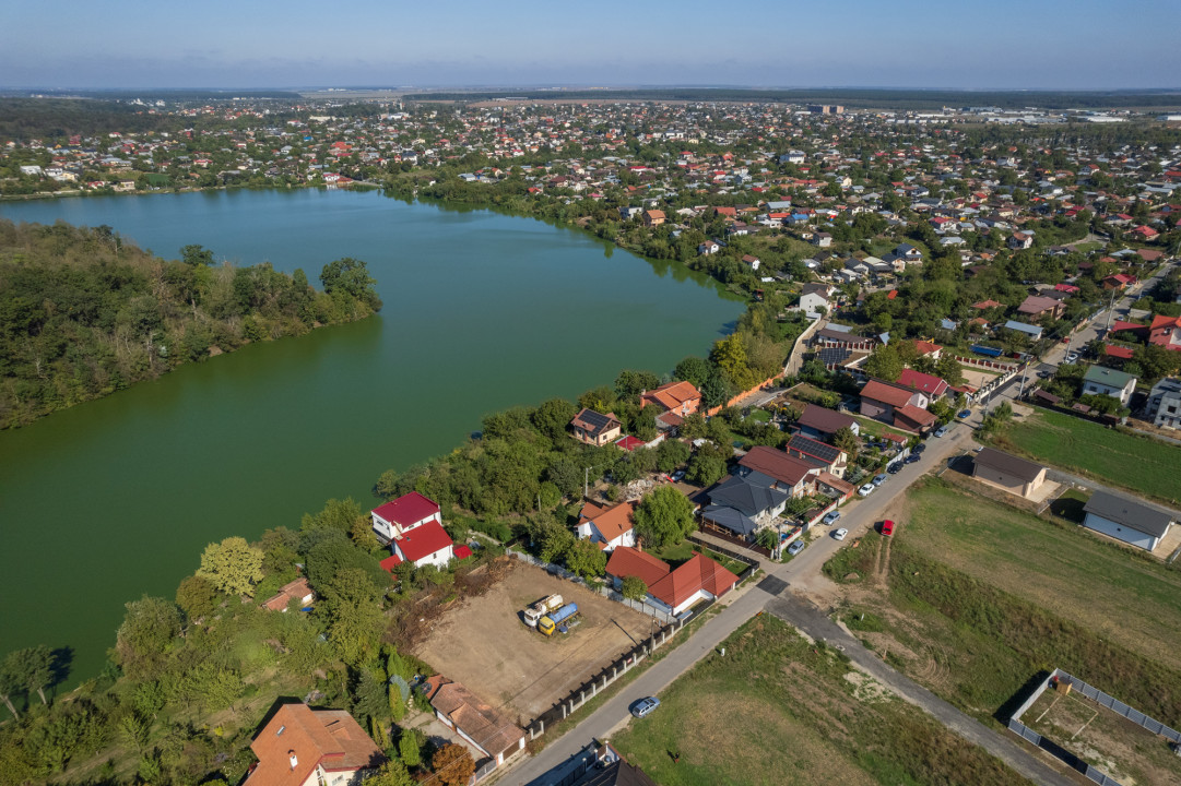 BRANESTI, TEREN 1400 MP, DESCHIDERE 32 MP, VEDERE LA LAC!