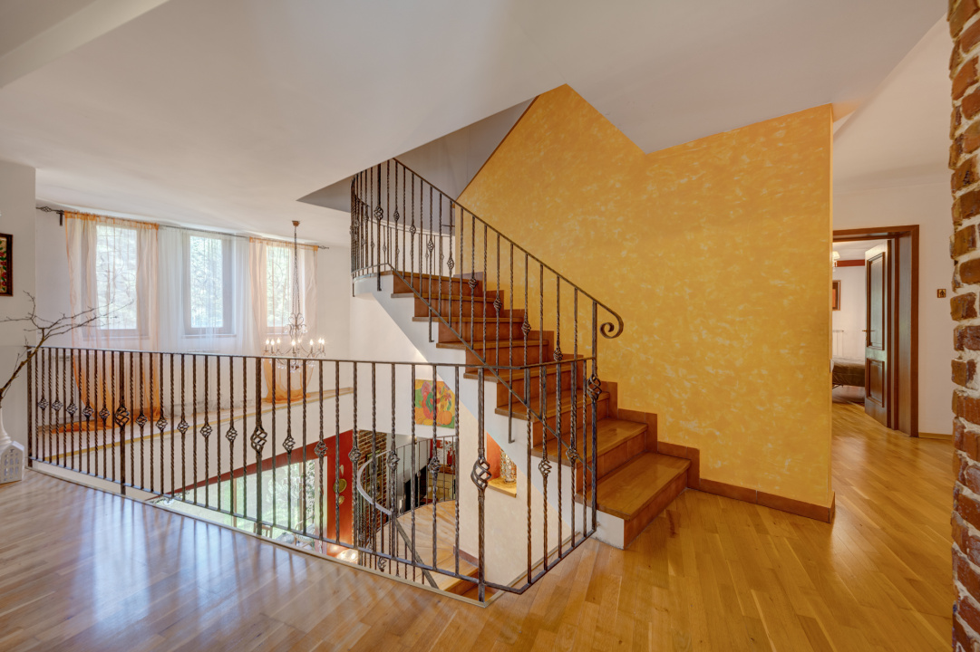 PARADISUL VERDE - VILA CONTEMPORANA 420 MPU, LOT 2100 MP, PADURE PRIVATA!