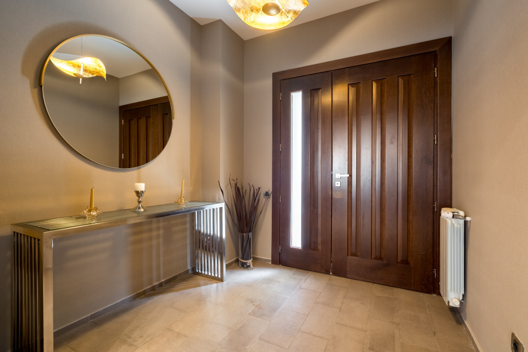 IANCU NICOLAE – COMPLEX TRAIAN, VILA 350 MP, LOT 750 MP!