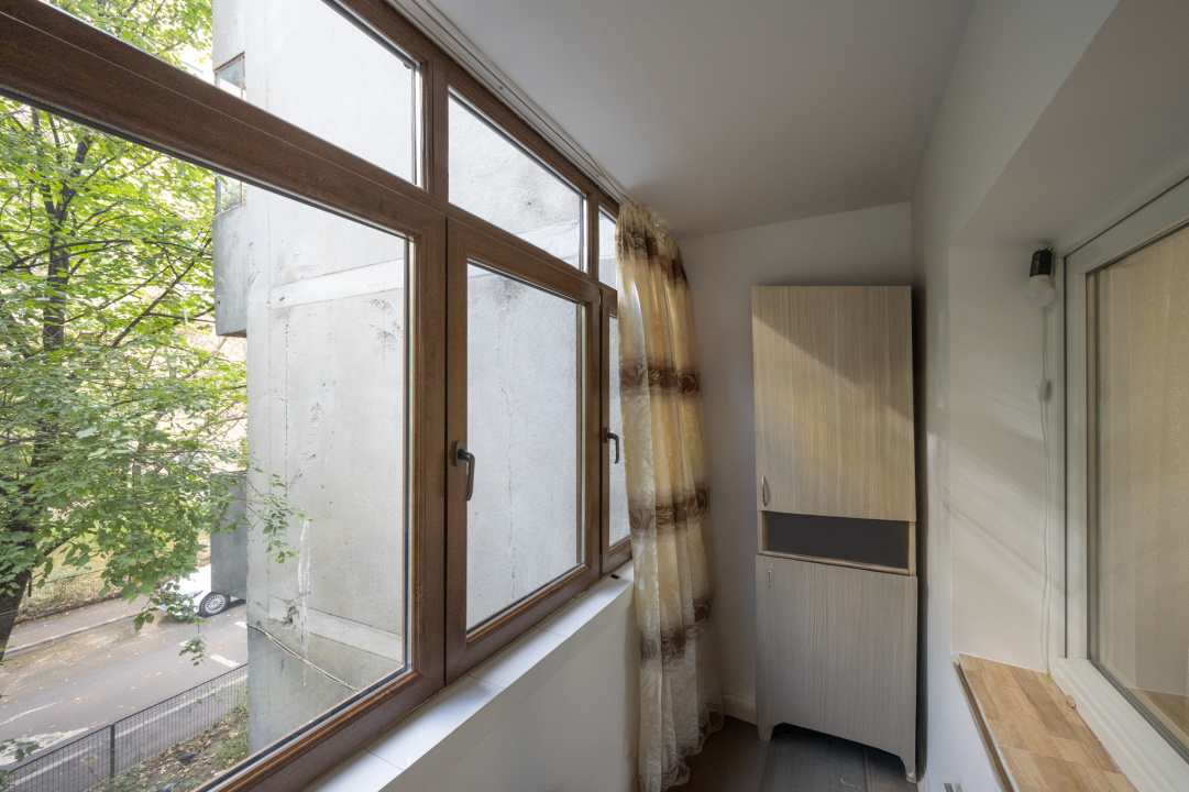 TINERETULUI - VISANA, APARTAMENT 2 CAMERE 53 MP, ETAJ 1, LA CHEIE!