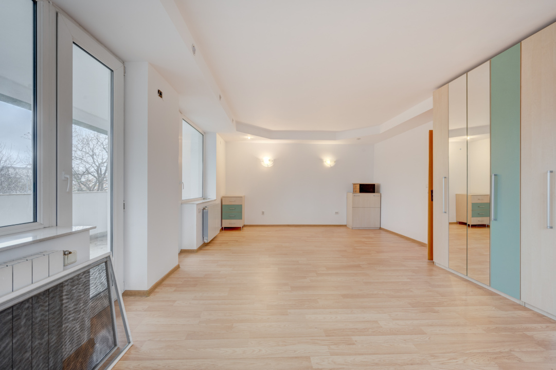 UVERTURII - CETATEA DE BALTA, VILA 436 MP UTILI, LOT 300 MP!