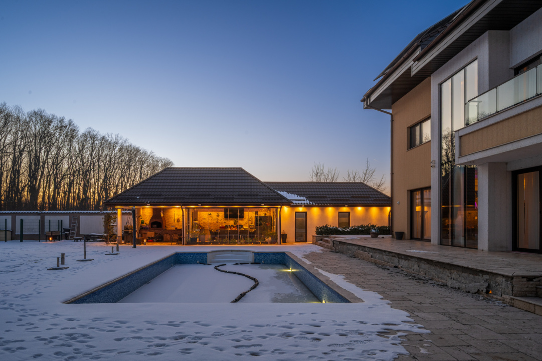 CORBEANCA - ROSE GARDEN, VILA 500 MP, LOT 1100 MP, LA CHEIE!