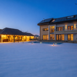 CORBEANCA - ROSE GARDEN, VILA 500 MP, LOT 1100 MP, LA CHEIE!